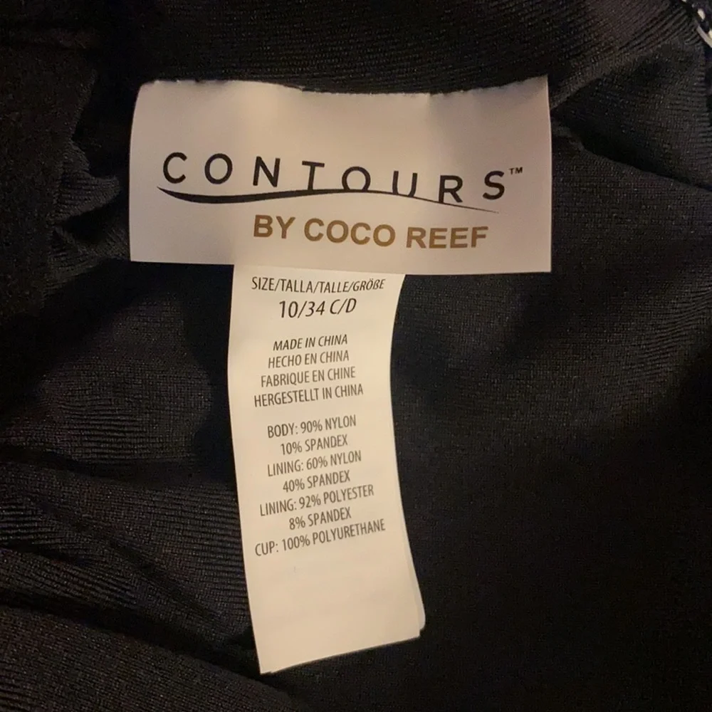 COCO Reef Somba Contour Amaris Colorblock Swimsuit - Picture 8 of 9